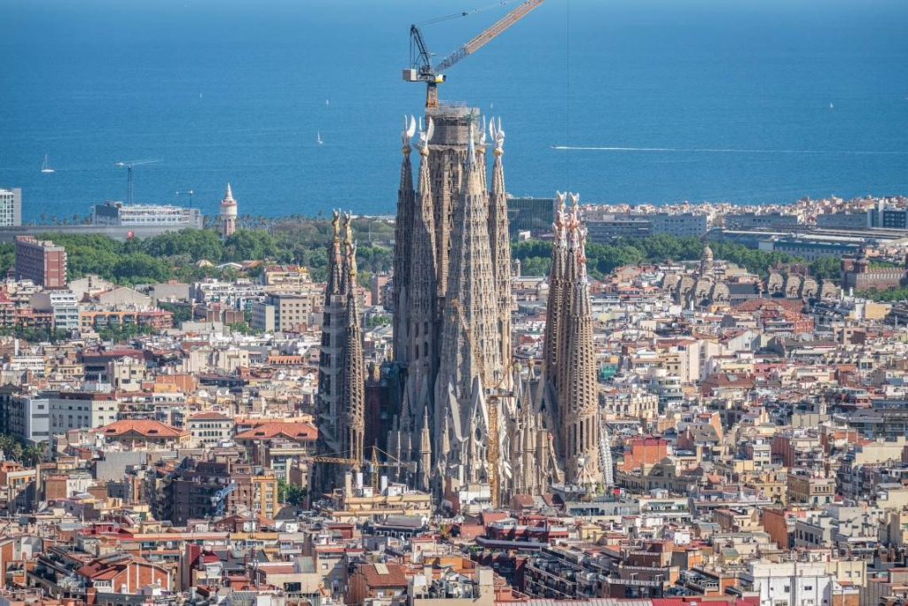 The Sagrada Familia Gaudi´s eternally unfinished masterpiece and most famous bilding to visit un Barcelona