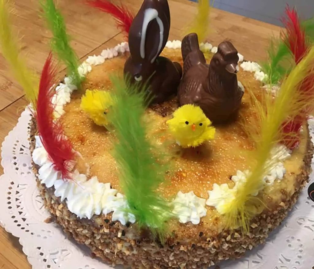 mona de lunes  pasqua de semana santa típico de barcelona  